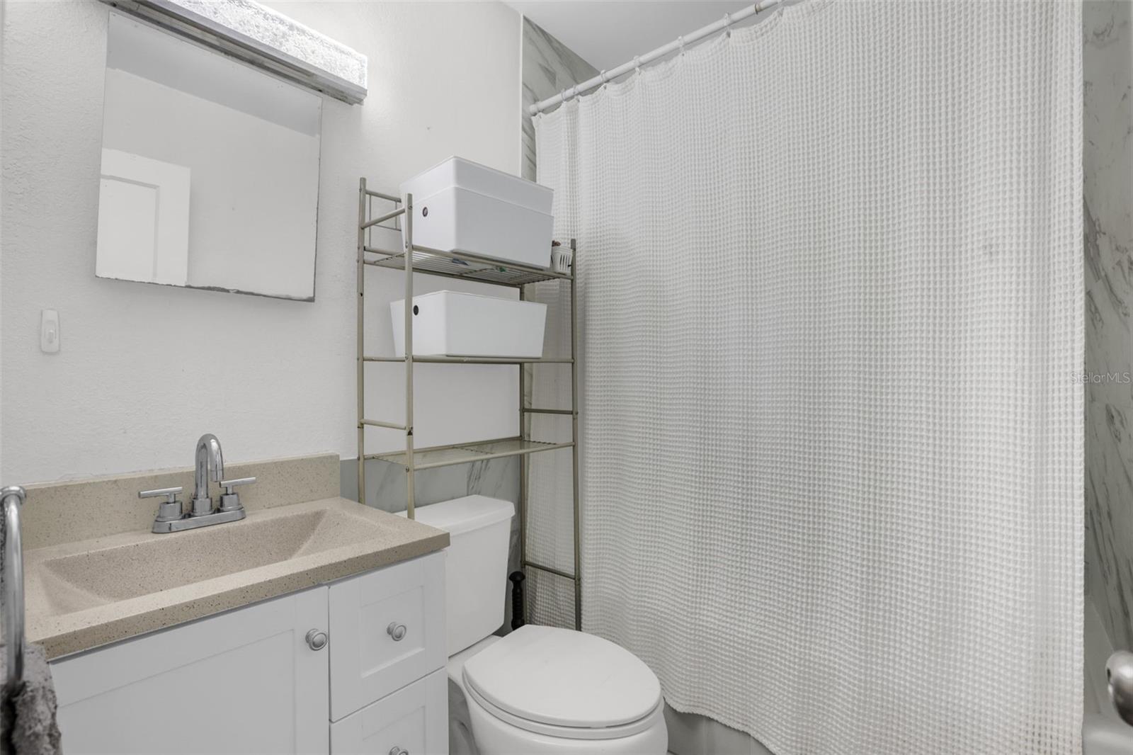 Image 9 of 17 For 809 Grandview Avenue