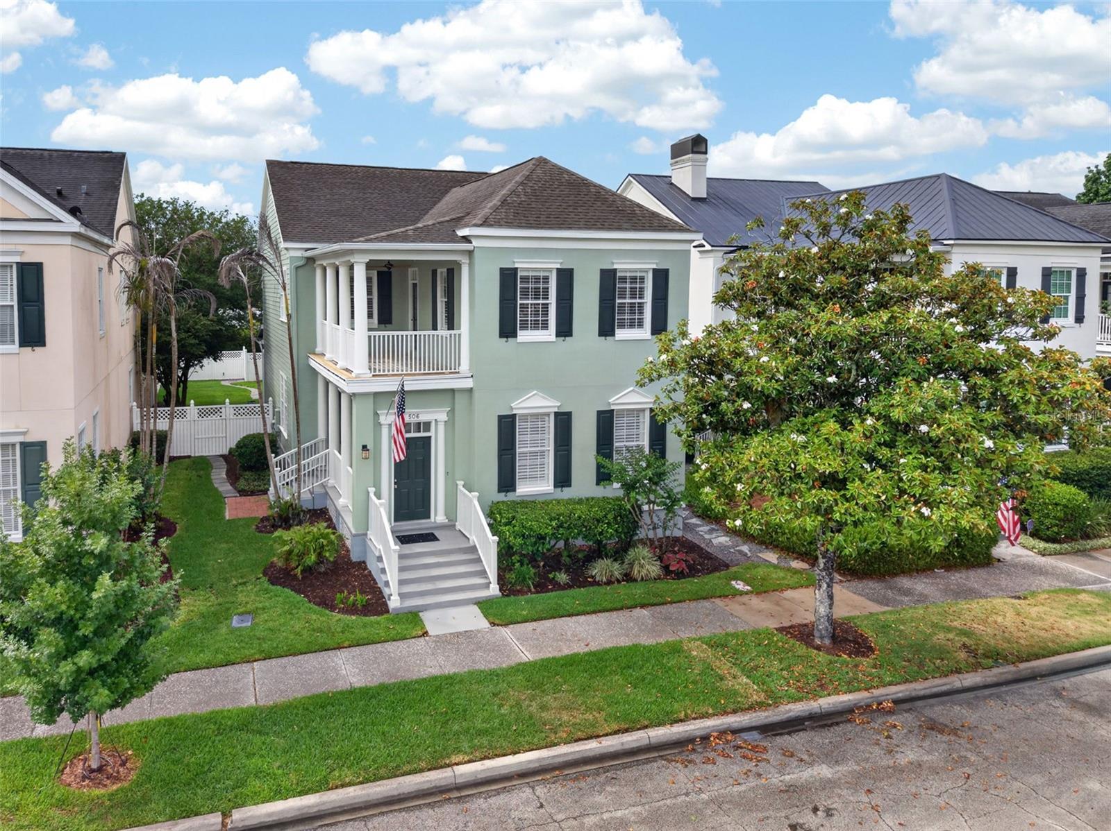 Image 3 of 99 For 506 Greenbrier Avenue