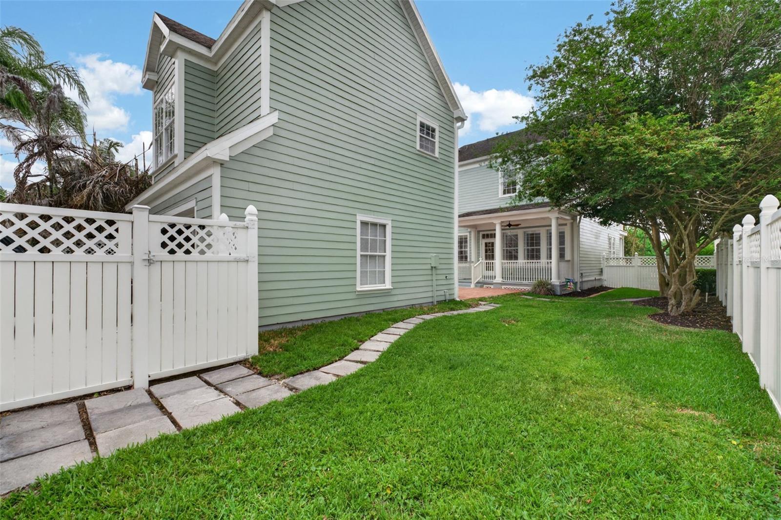 Image 63 of 99 For 506 Greenbrier Avenue