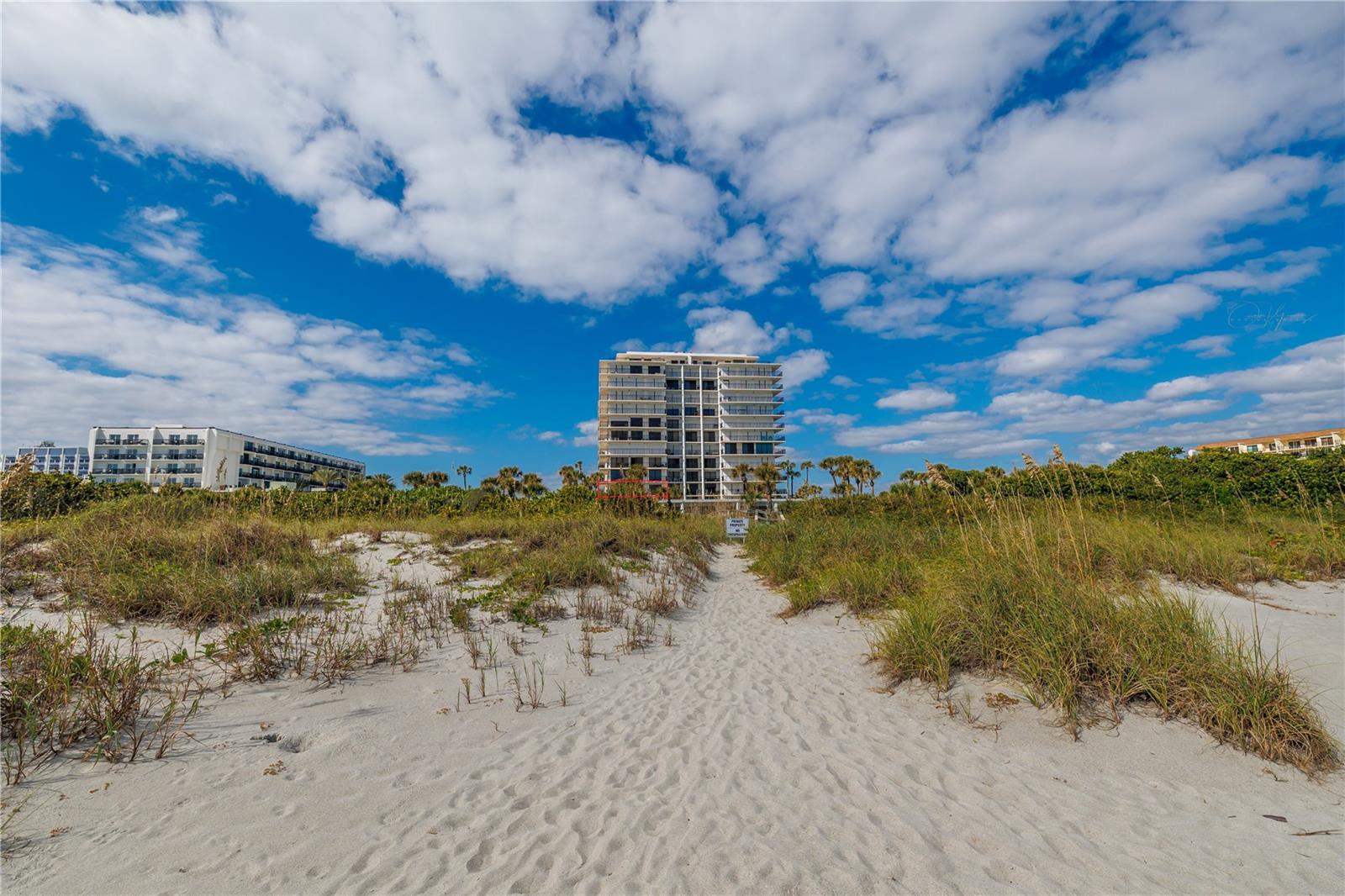 Image 9 of 30 For 2100 Atlantic Avenue 201