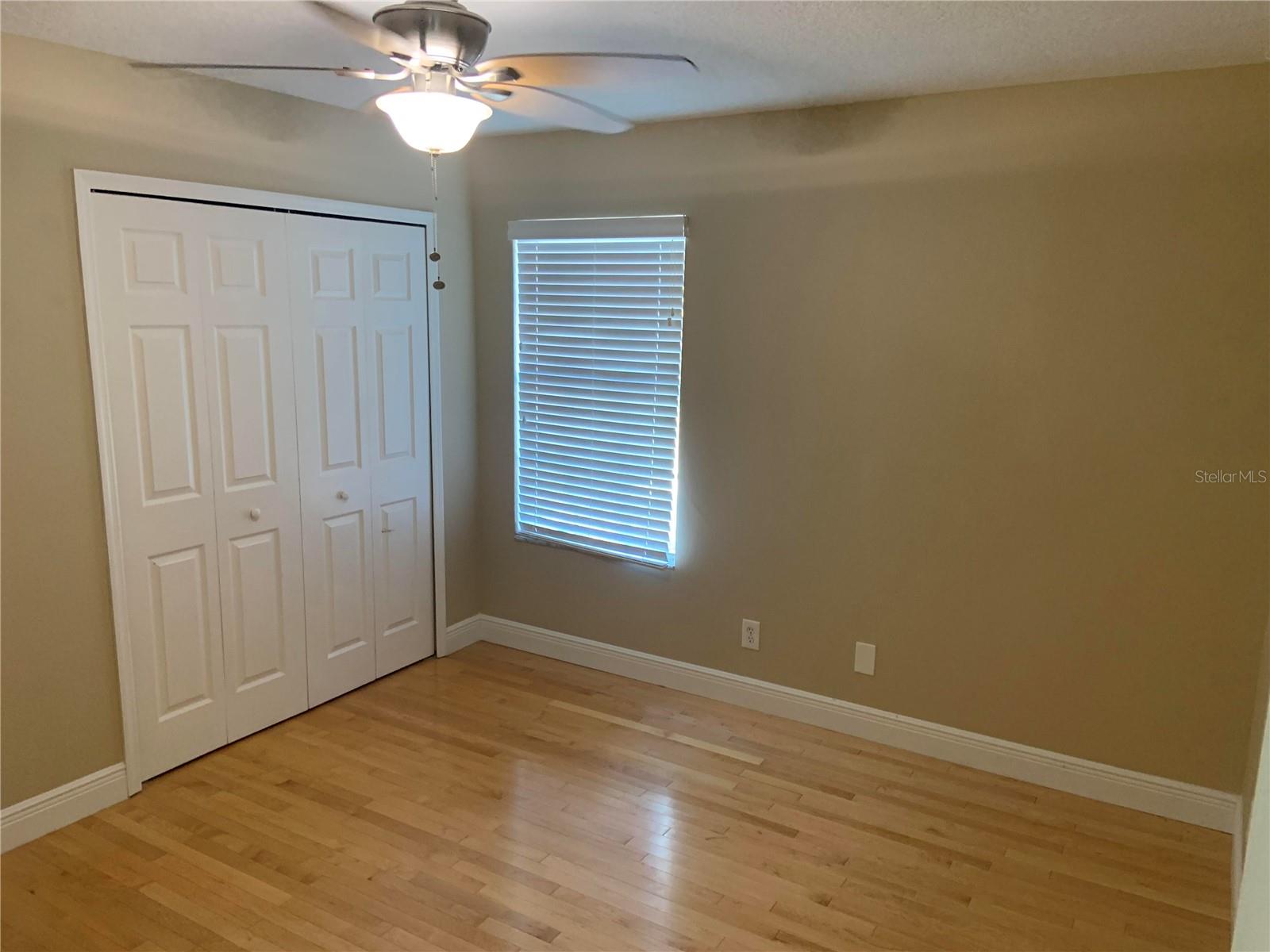 Image 10 of 22 For 4527 Riverton Drive