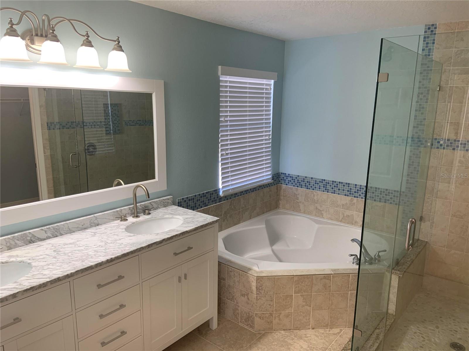 Image 15 of 22 For 4527 Riverton Drive