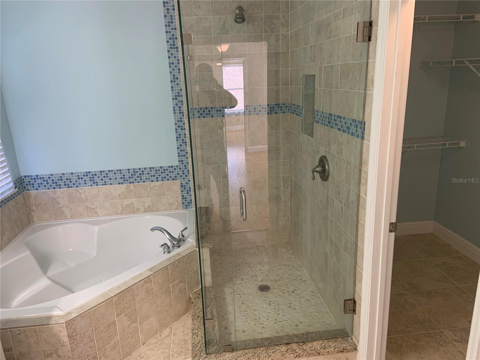 Image 16 of 22 For 4527 Riverton Drive