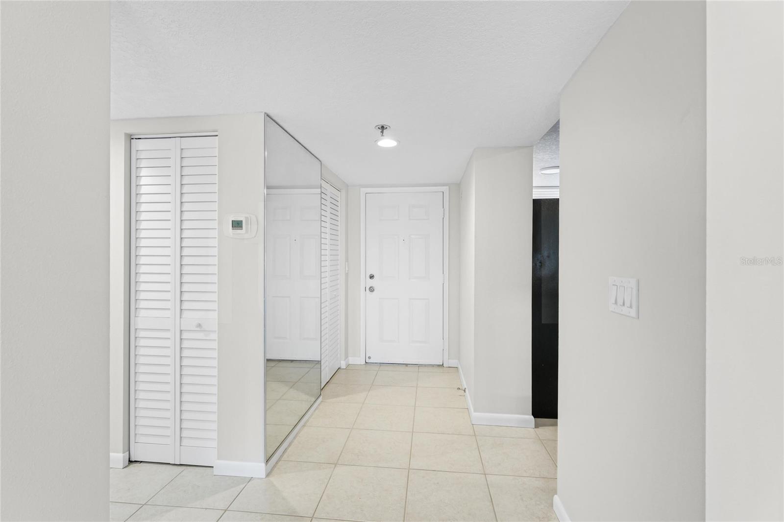Image 6 of 29 For 4550 Pinebrook  106