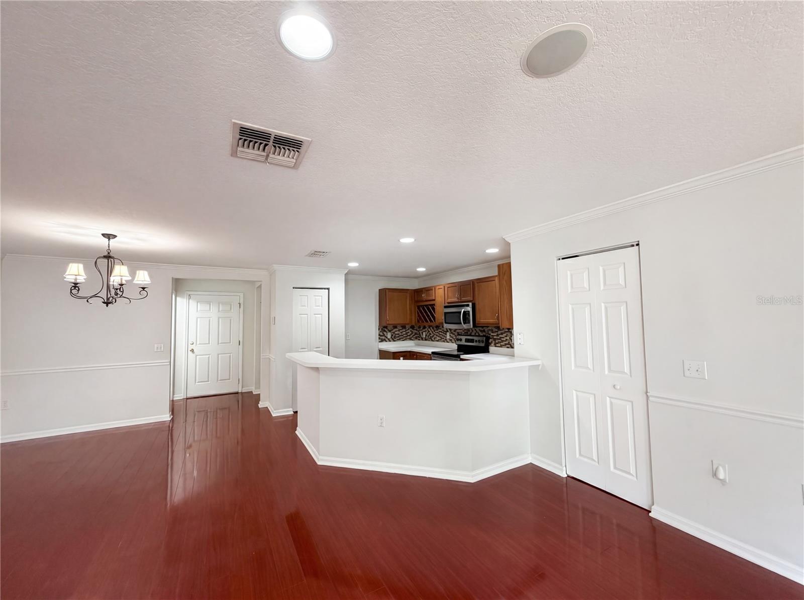 Image 8 of 25 For 2972 Royal Tuscan Lane