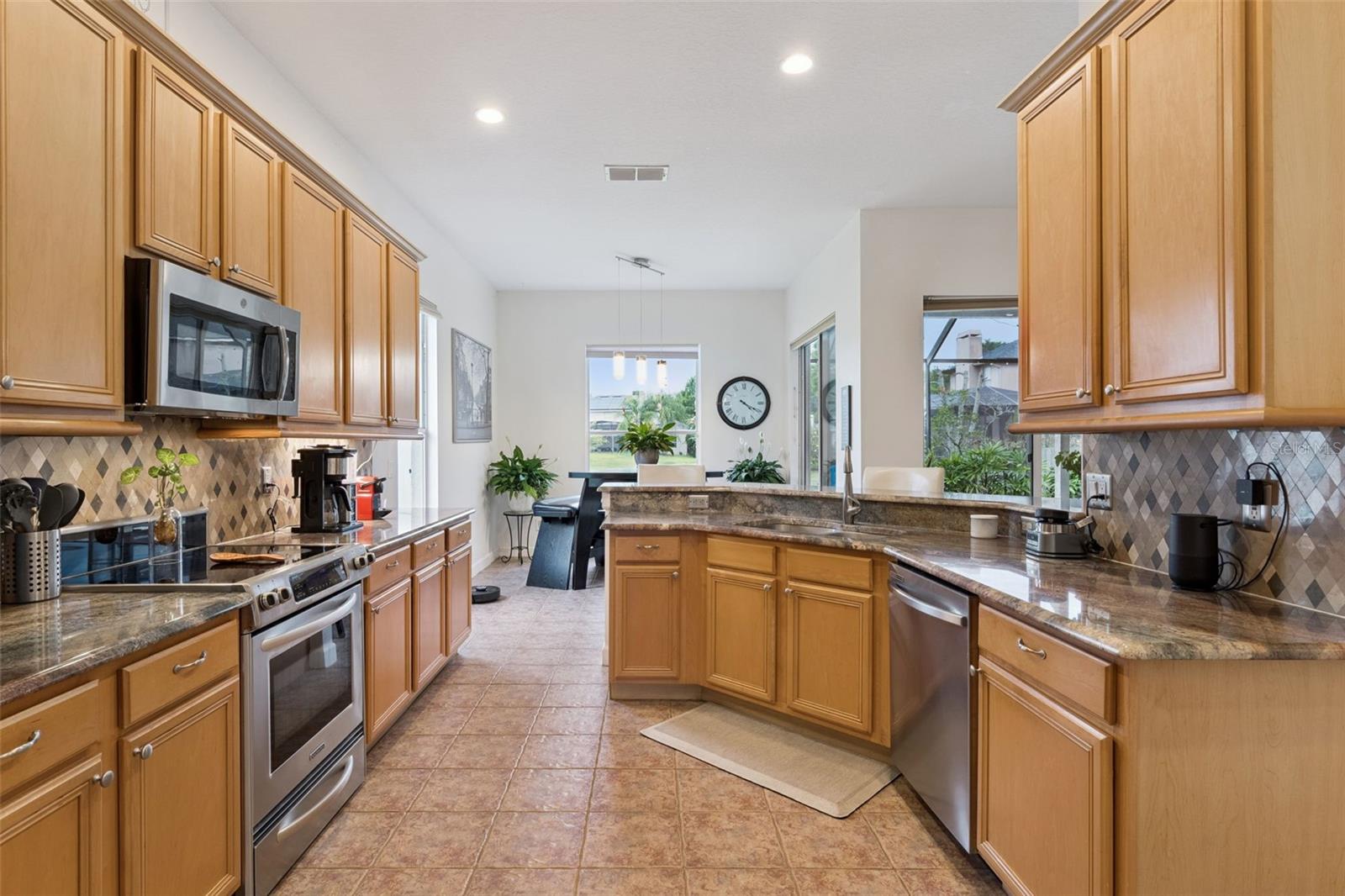 Image 19 of 65 For 6506 Franconia Drive