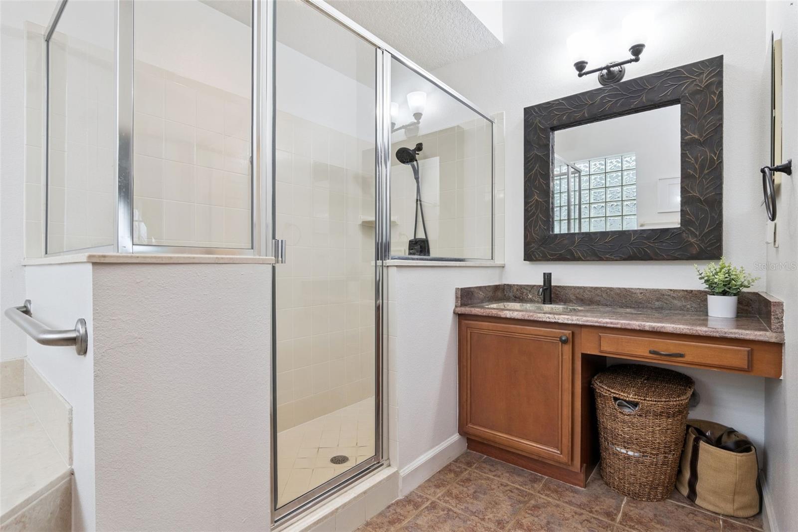 Image 39 of 65 For 6506 Franconia Drive