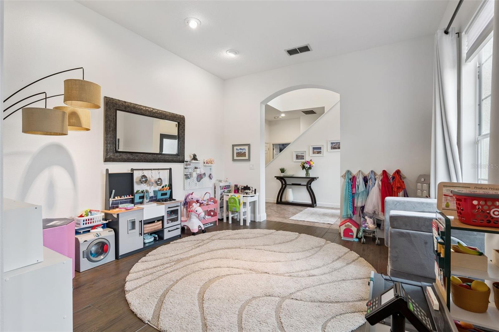 Image 8 of 65 For 6506 Franconia Drive