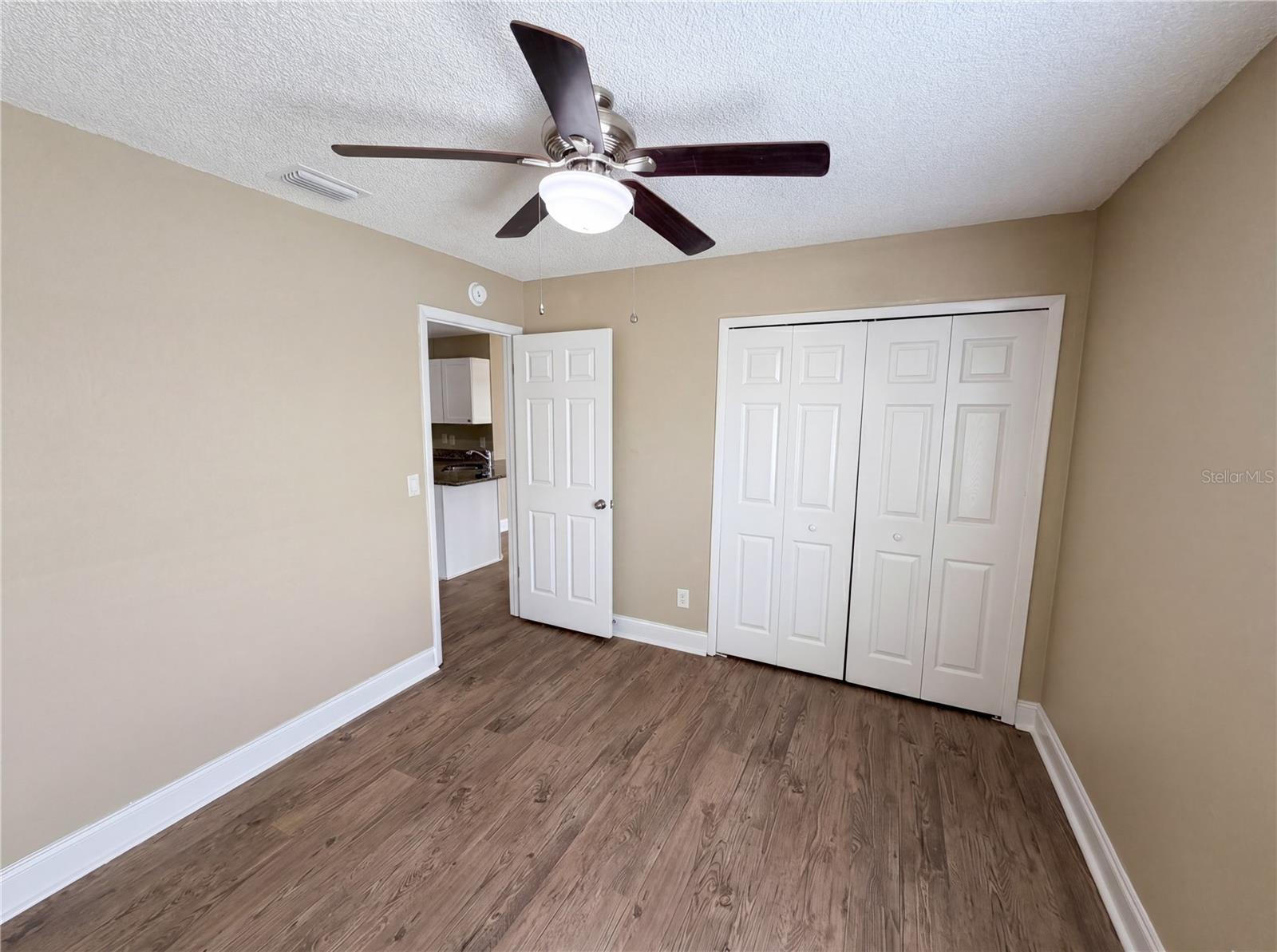 Image 13 of 25 For 5447 Blueberry Drive