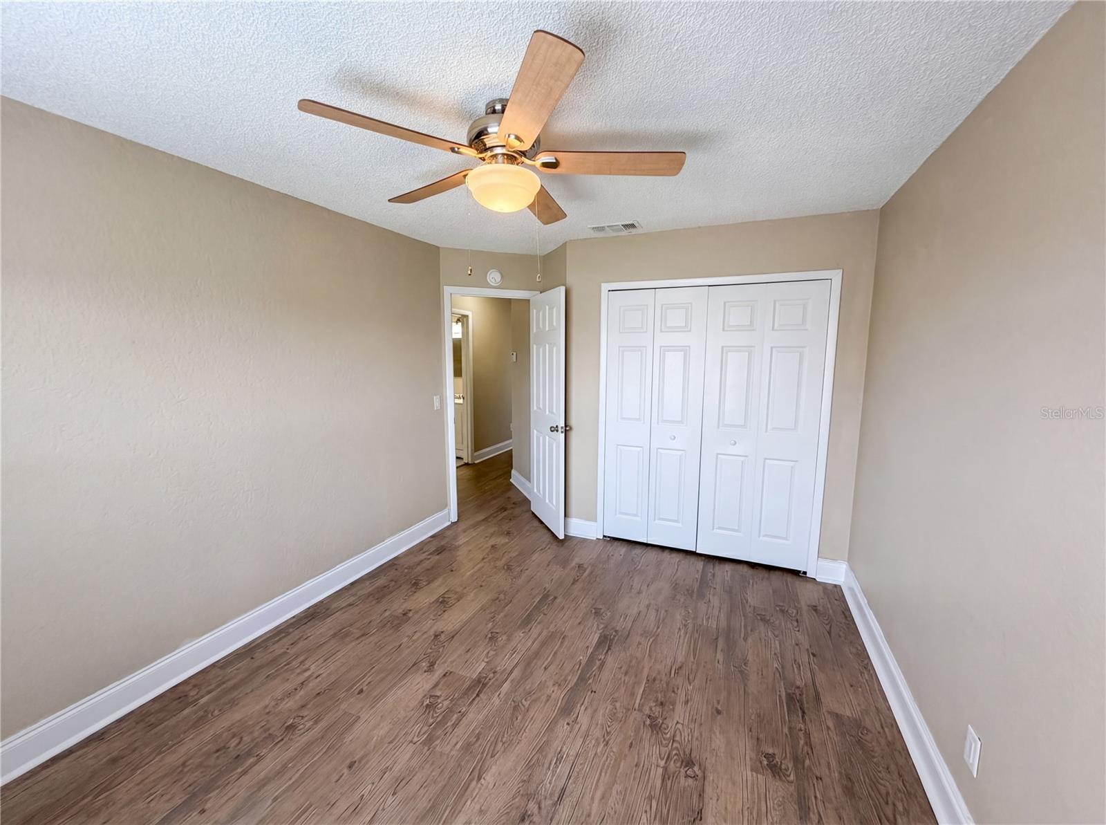 Image 15 of 25 For 5447 Blueberry Drive