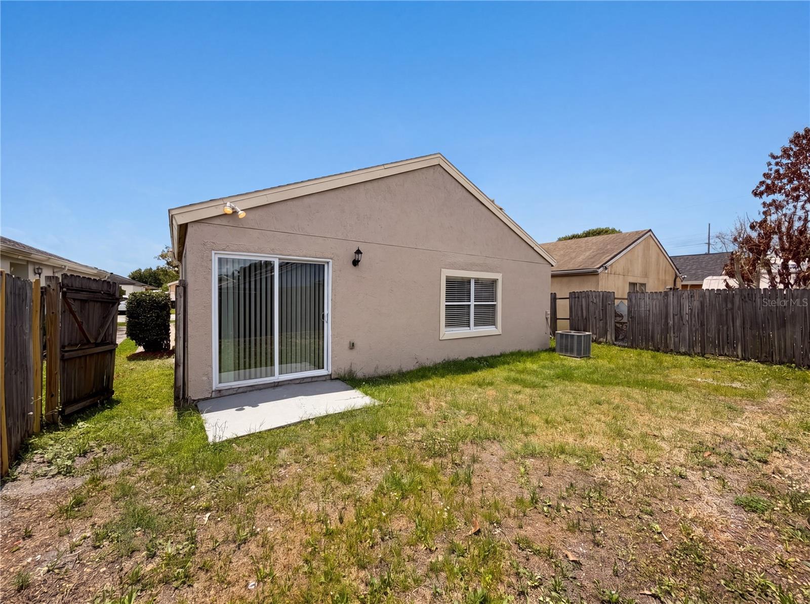 Image 22 of 25 For 5447 Blueberry Drive