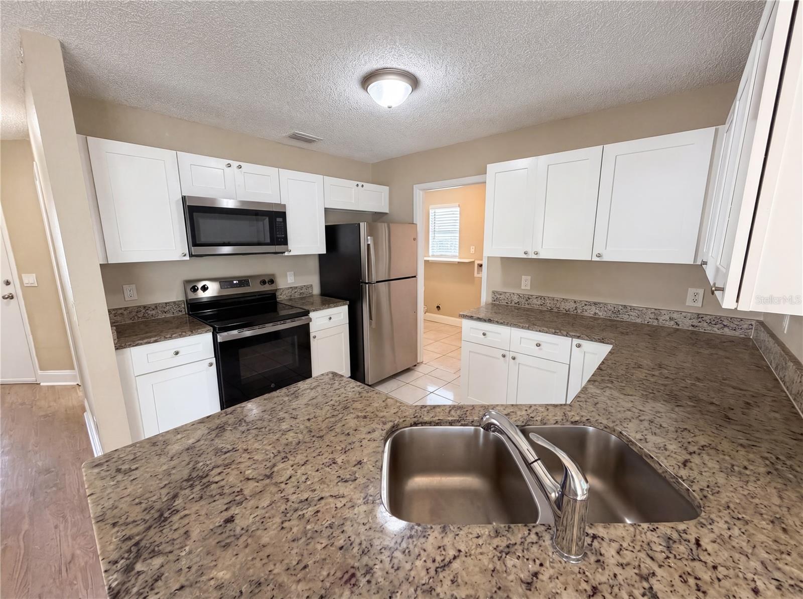 Image 8 of 25 For 5447 Blueberry Drive