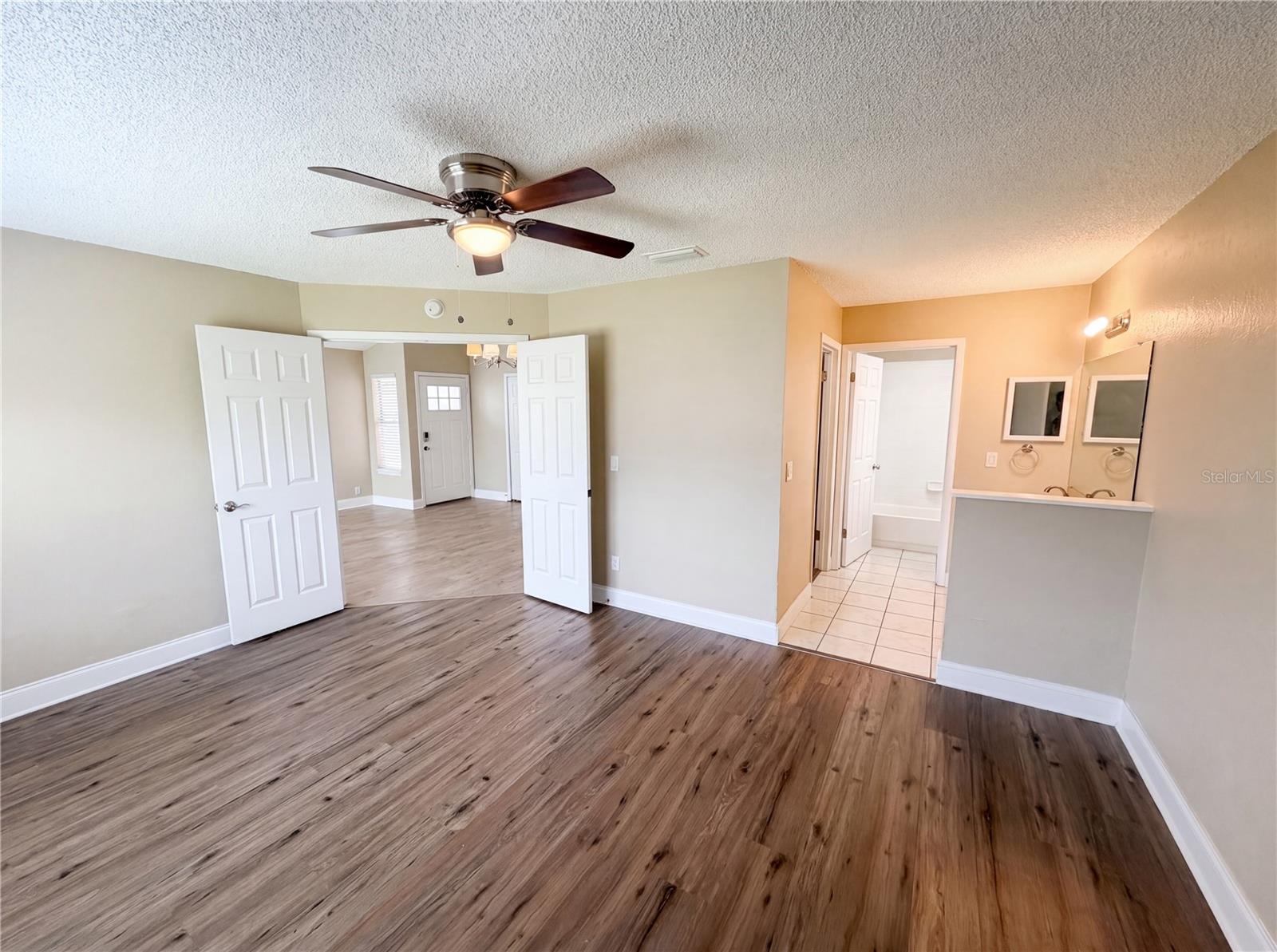 Image 9 of 25 For 5447 Blueberry Drive