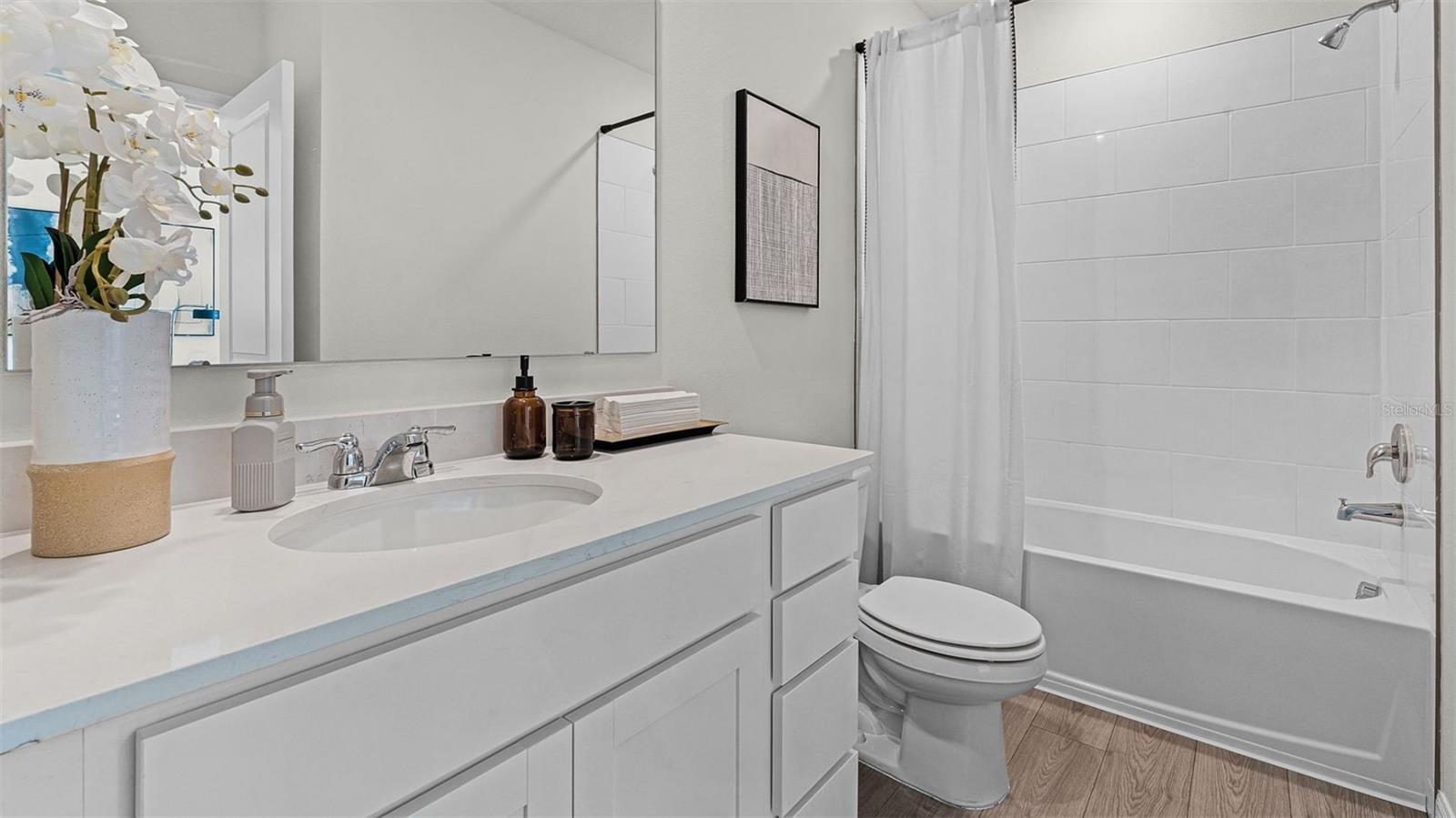 Image 7 of 13 For 3407 Chroma Street