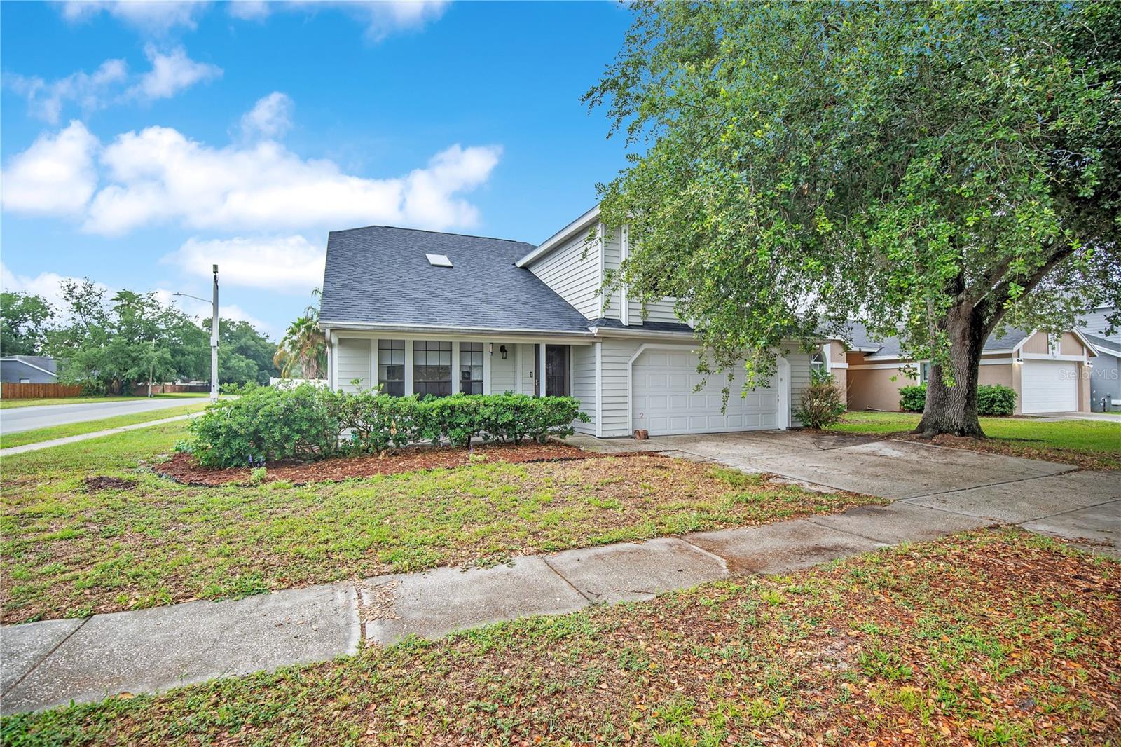 Image 4 of 38 For 751 Birgham Place