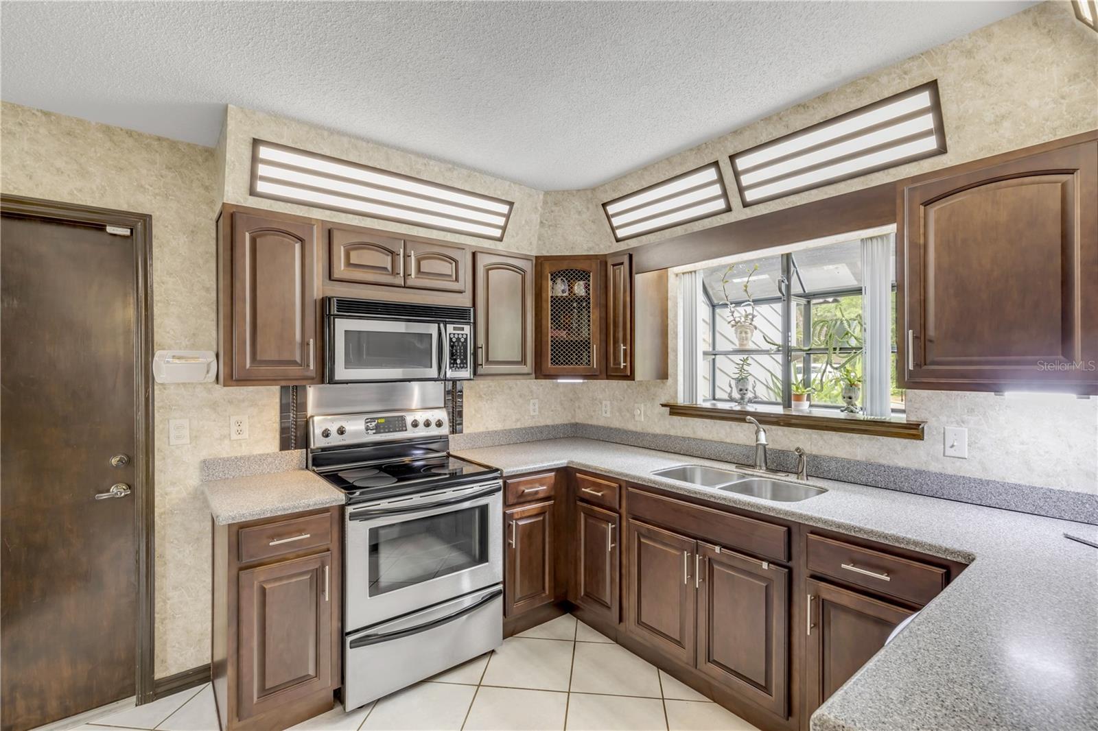Image 14 of 43 For 70 Timberlake Lane