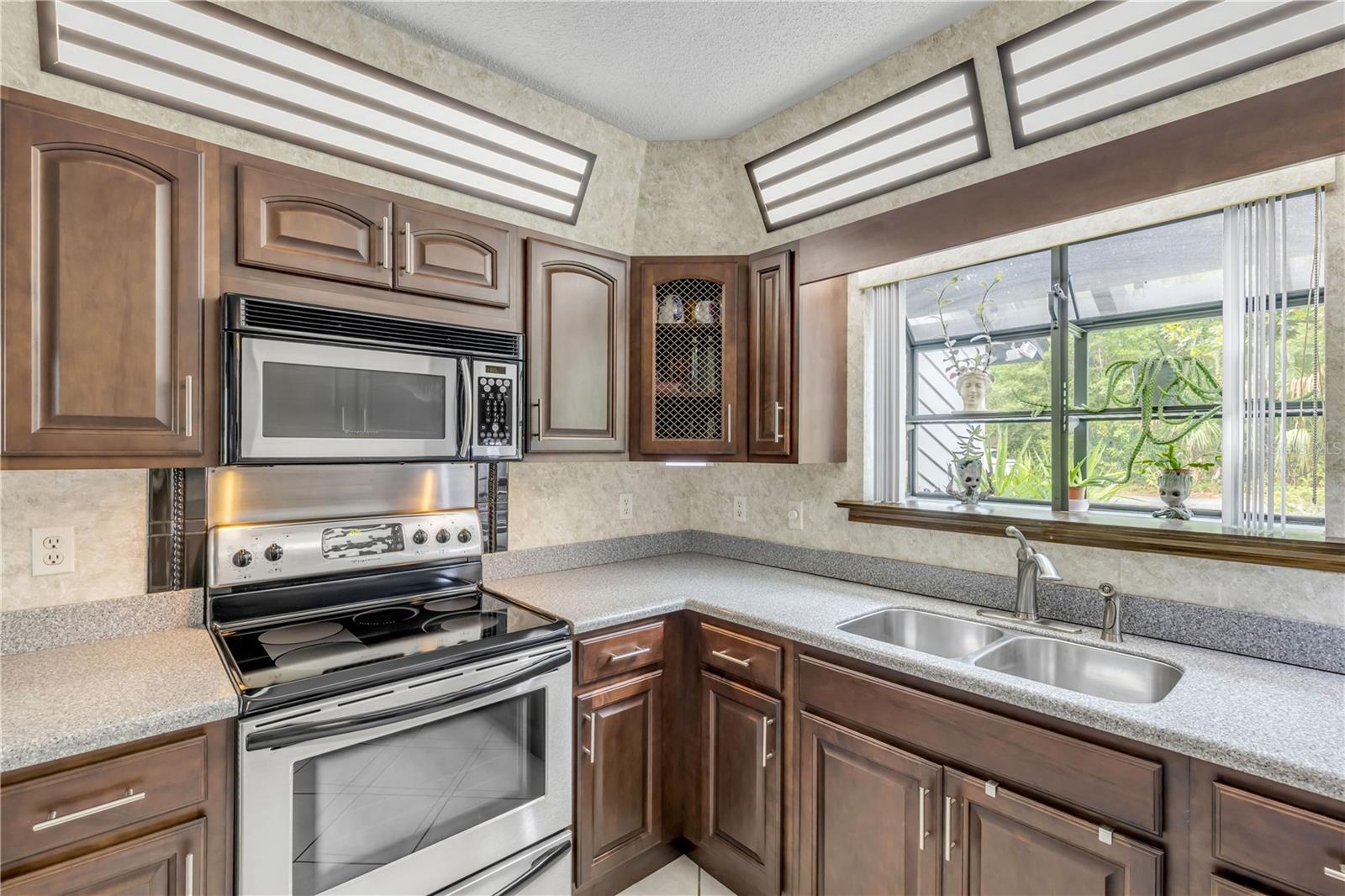 Image 15 of 43 For 70 Timberlake Lane