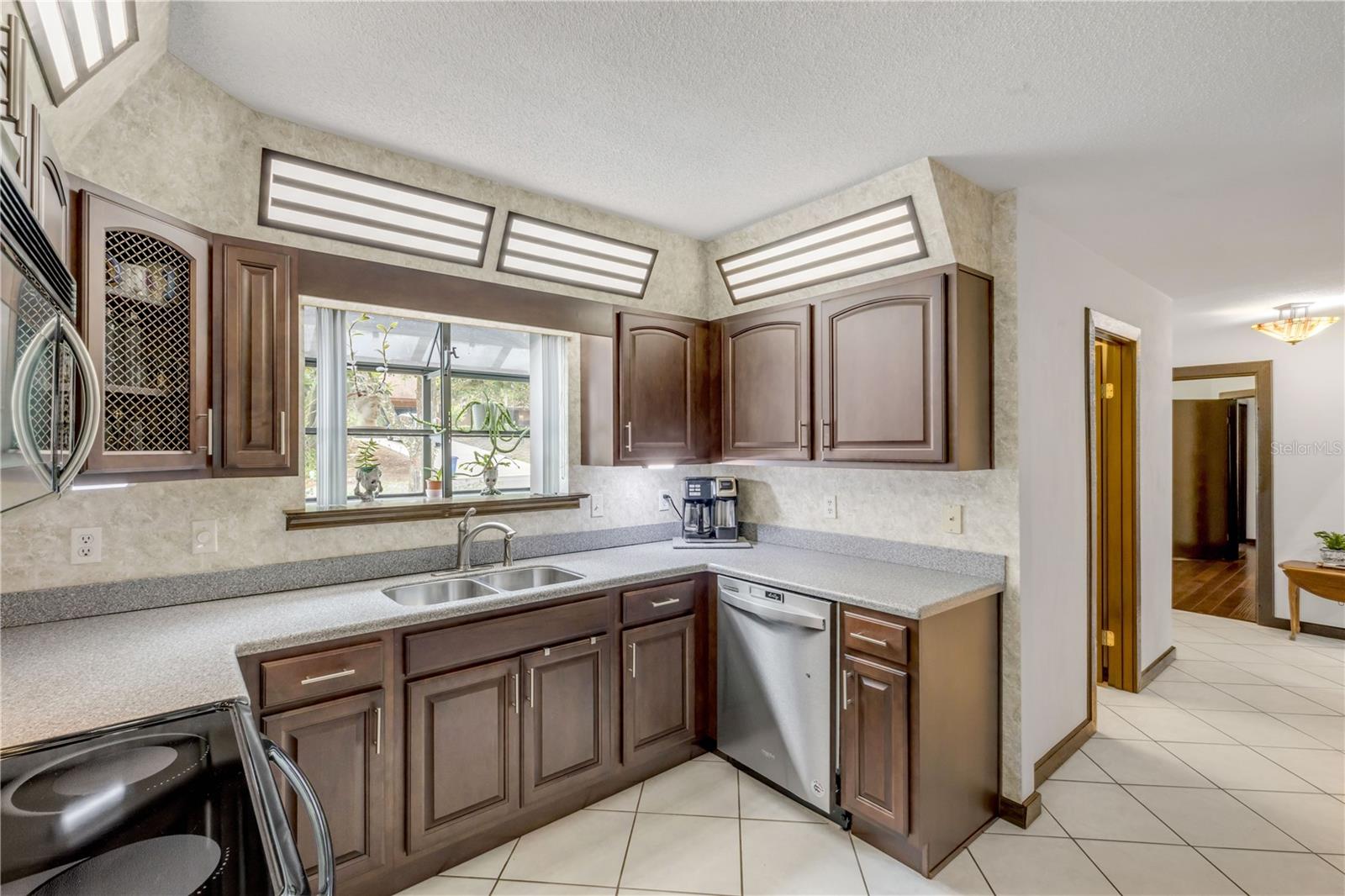 Image 16 of 43 For 70 Timberlake Lane