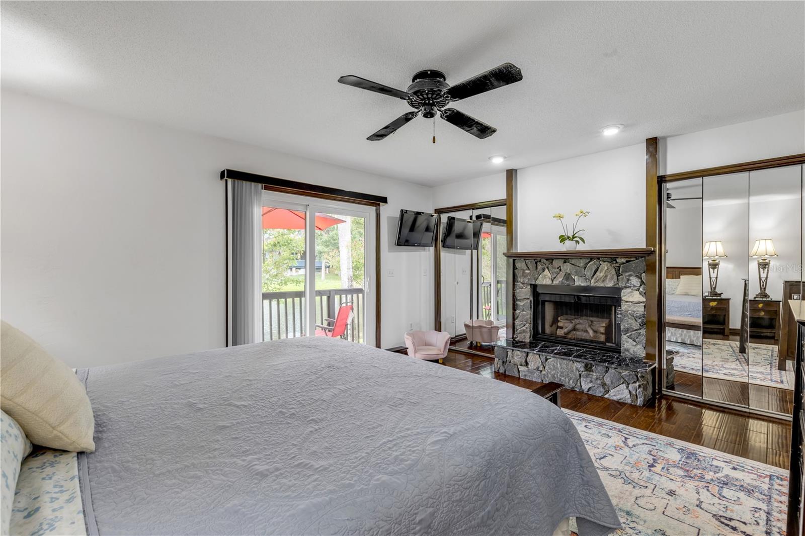 Image 19 of 43 For 70 Timberlake Lane