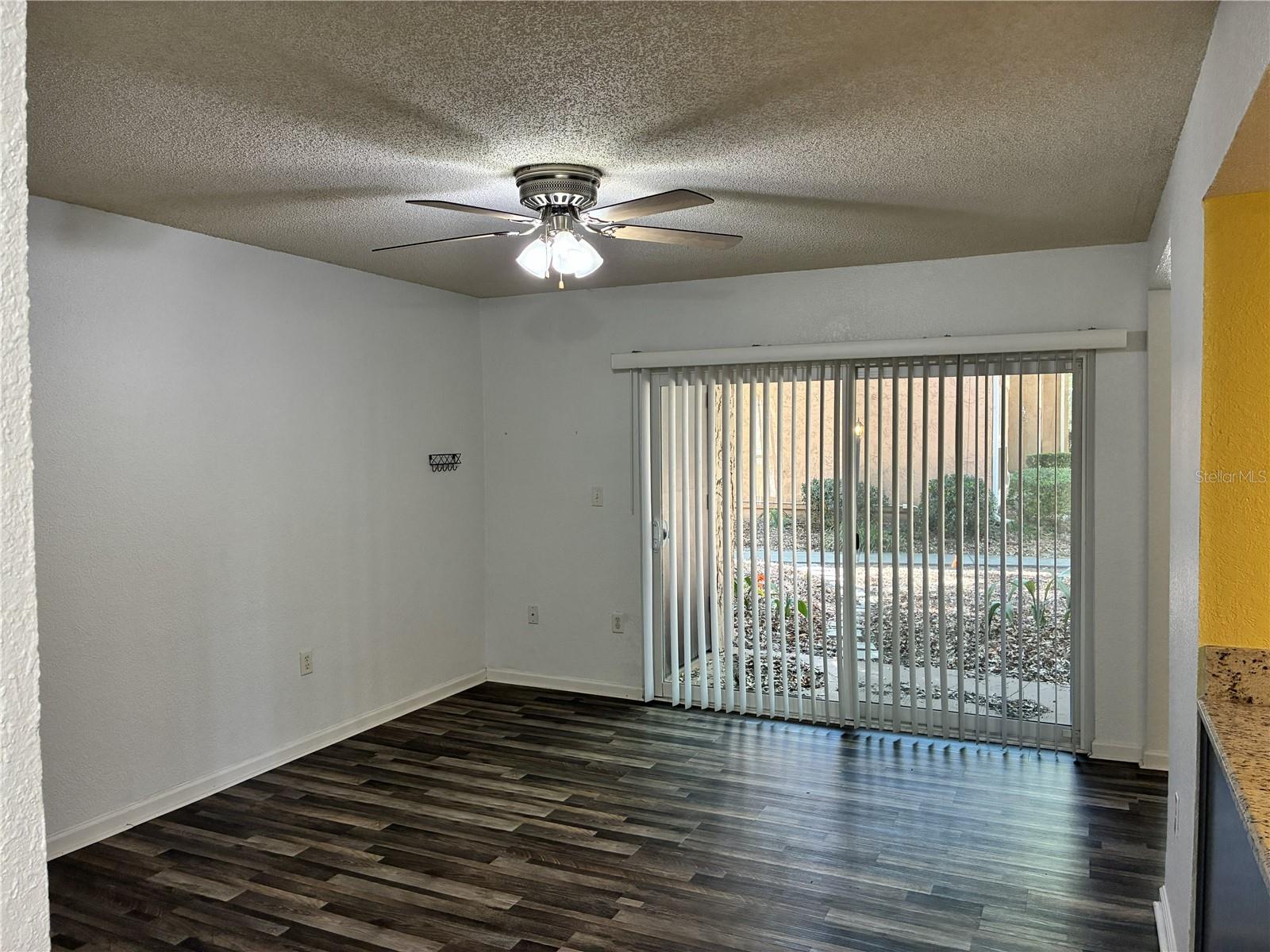 Image 23 of 25 For 1810 23rd Boulevard 180