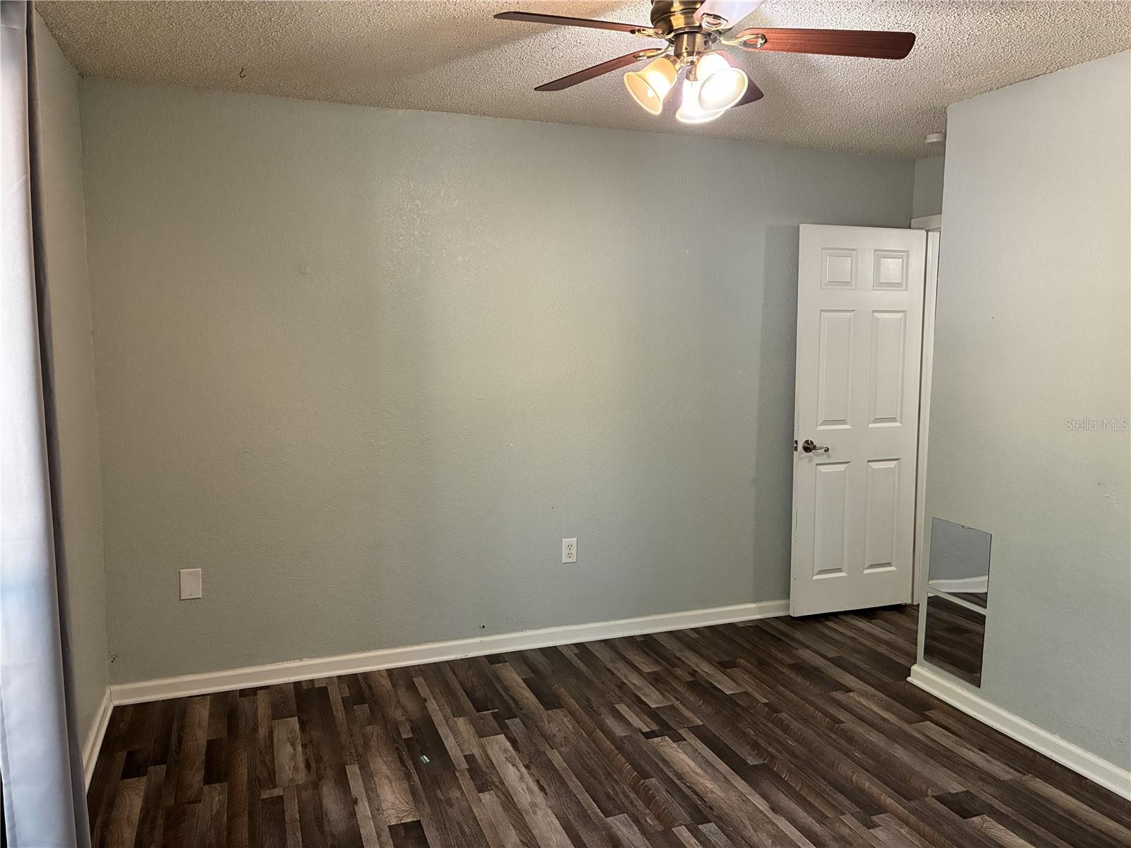 Image 24 of 25 For 1810 23rd Boulevard 180