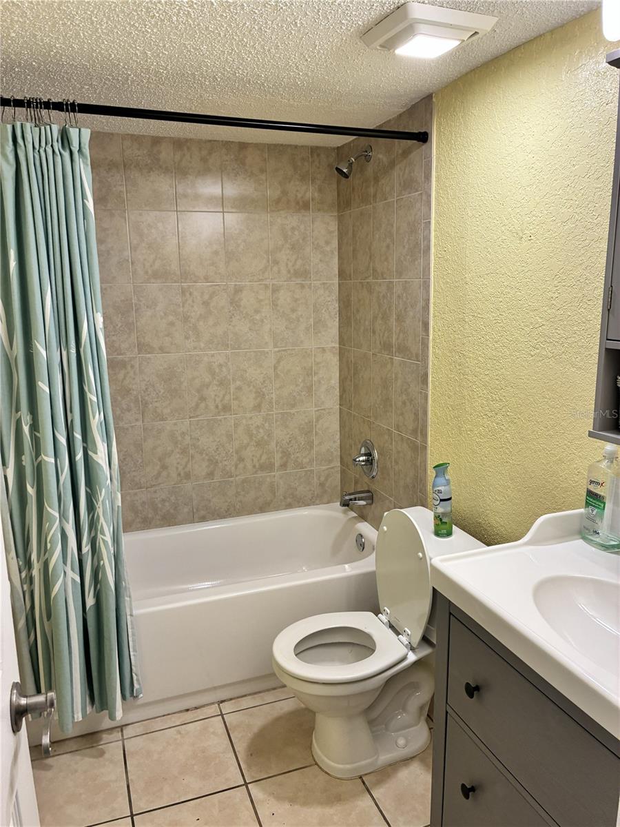 Image 8 of 25 For 1810 23rd Boulevard 180