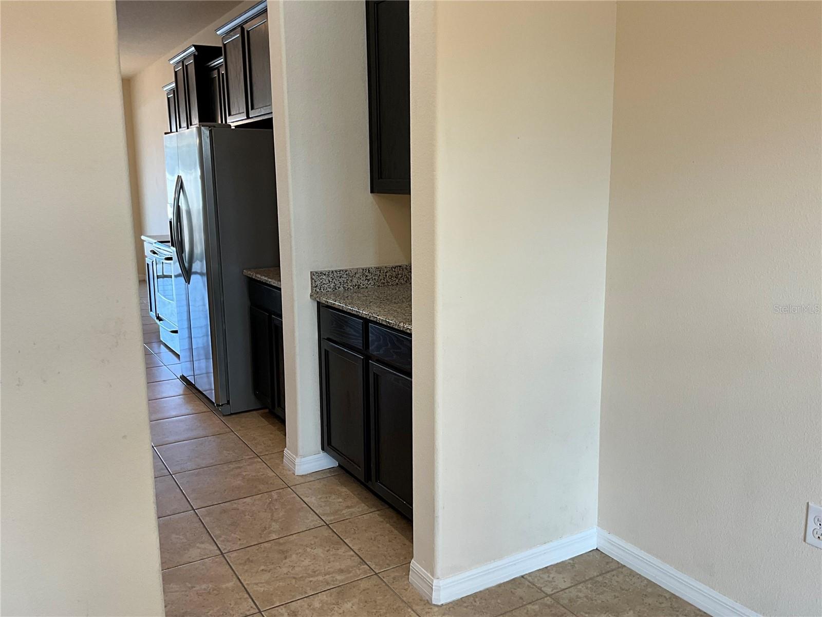Image 8 of 45 For 4058 Brookshire Circle
