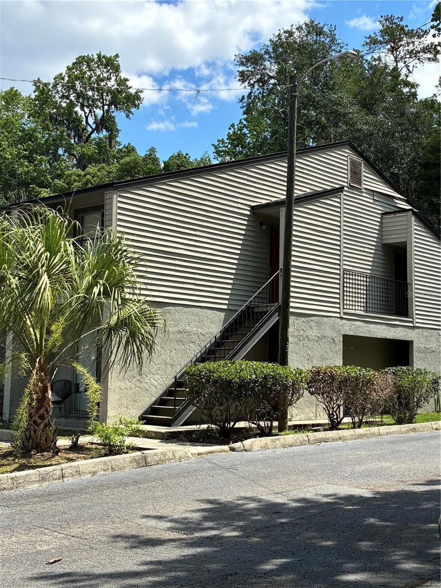 Image 2 of 2 For 1035 9th Street G23