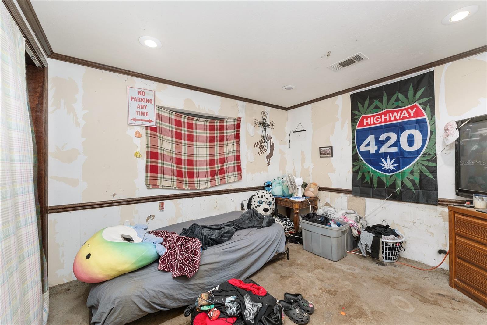 Image 21 of 42 For 13395 106th Avenue