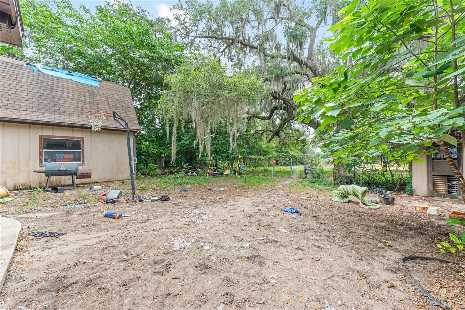 Image 34 of 42 For 13395 106th Avenue