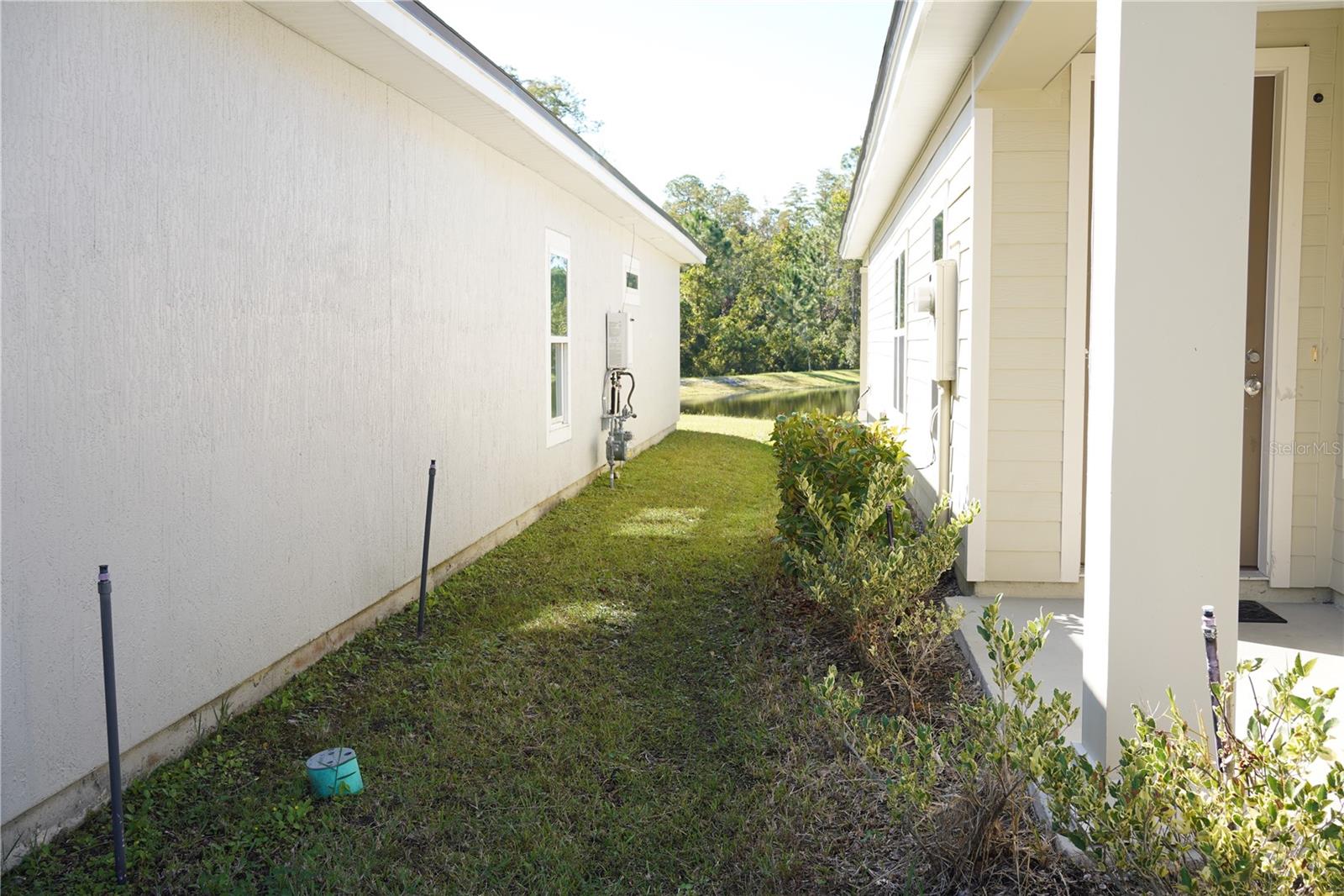 Image 7 of 83 For 855 Sycamore Way