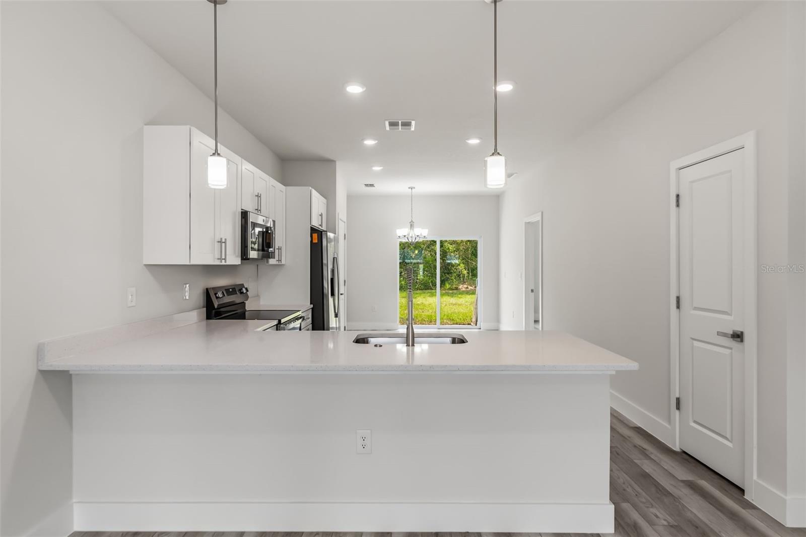 Image 11 of 29 For 16015 29th Court Road 2