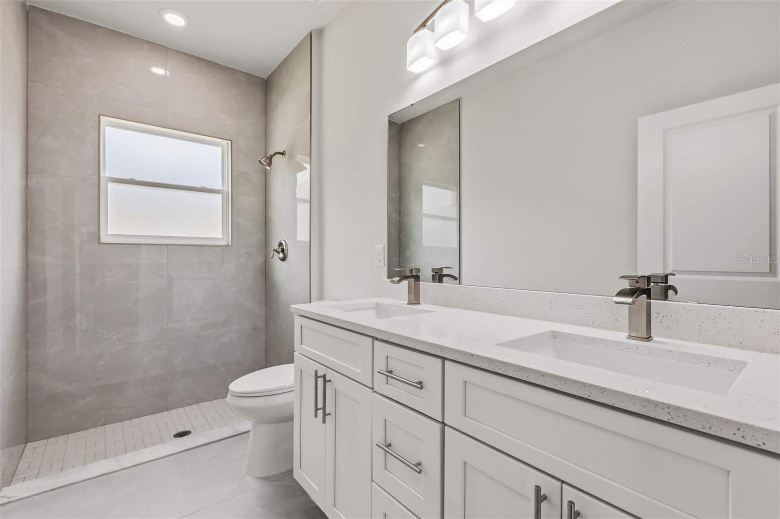 Image 17 of 29 For 16015 29th Court Road 2