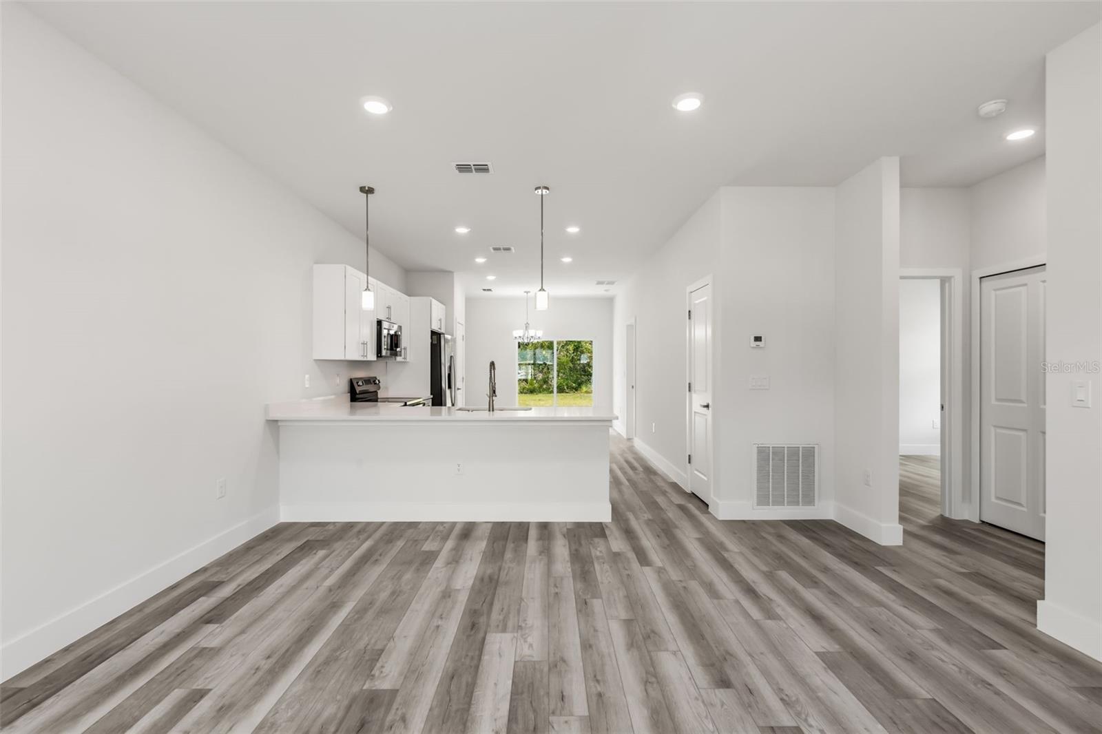 Image 9 of 29 For 16015 29th Court Road 2