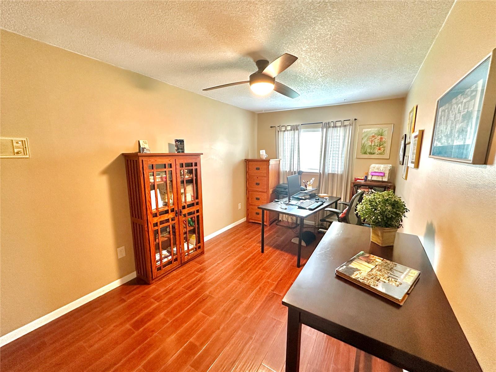 Image 34 of 66 For 460 Deerwood Avenue