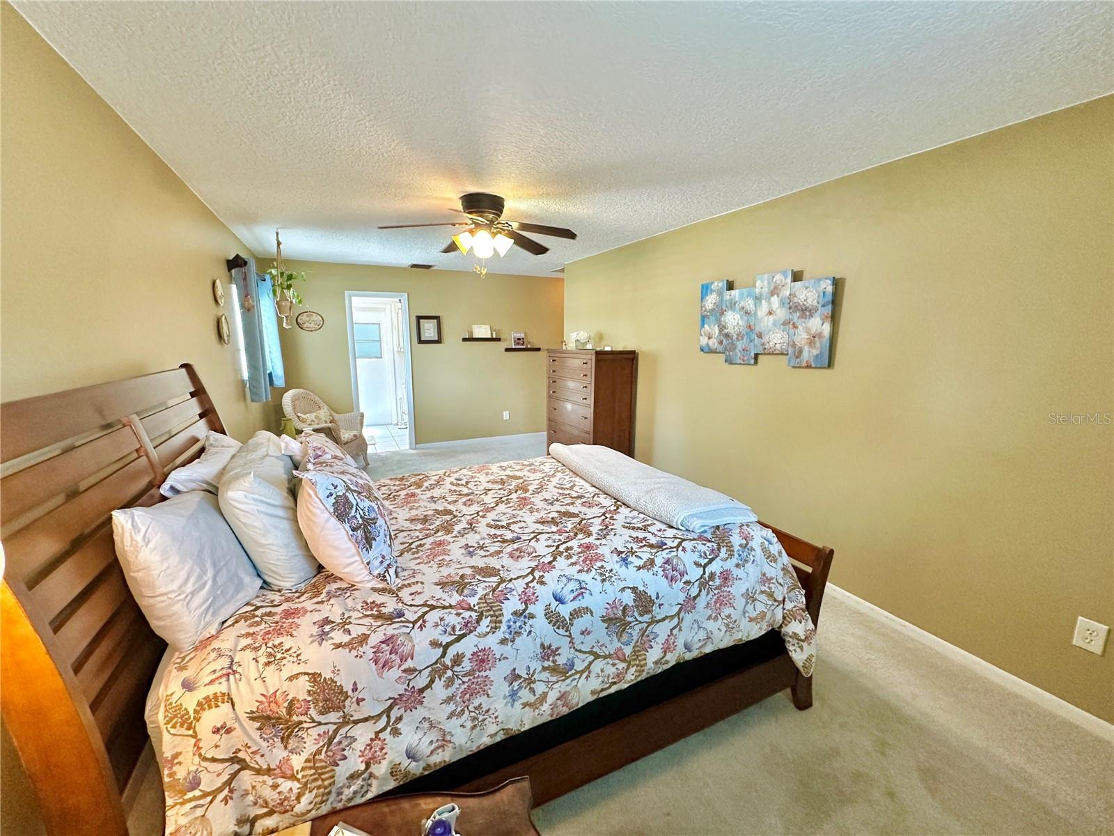 Image 50 of 66 For 460 Deerwood Avenue