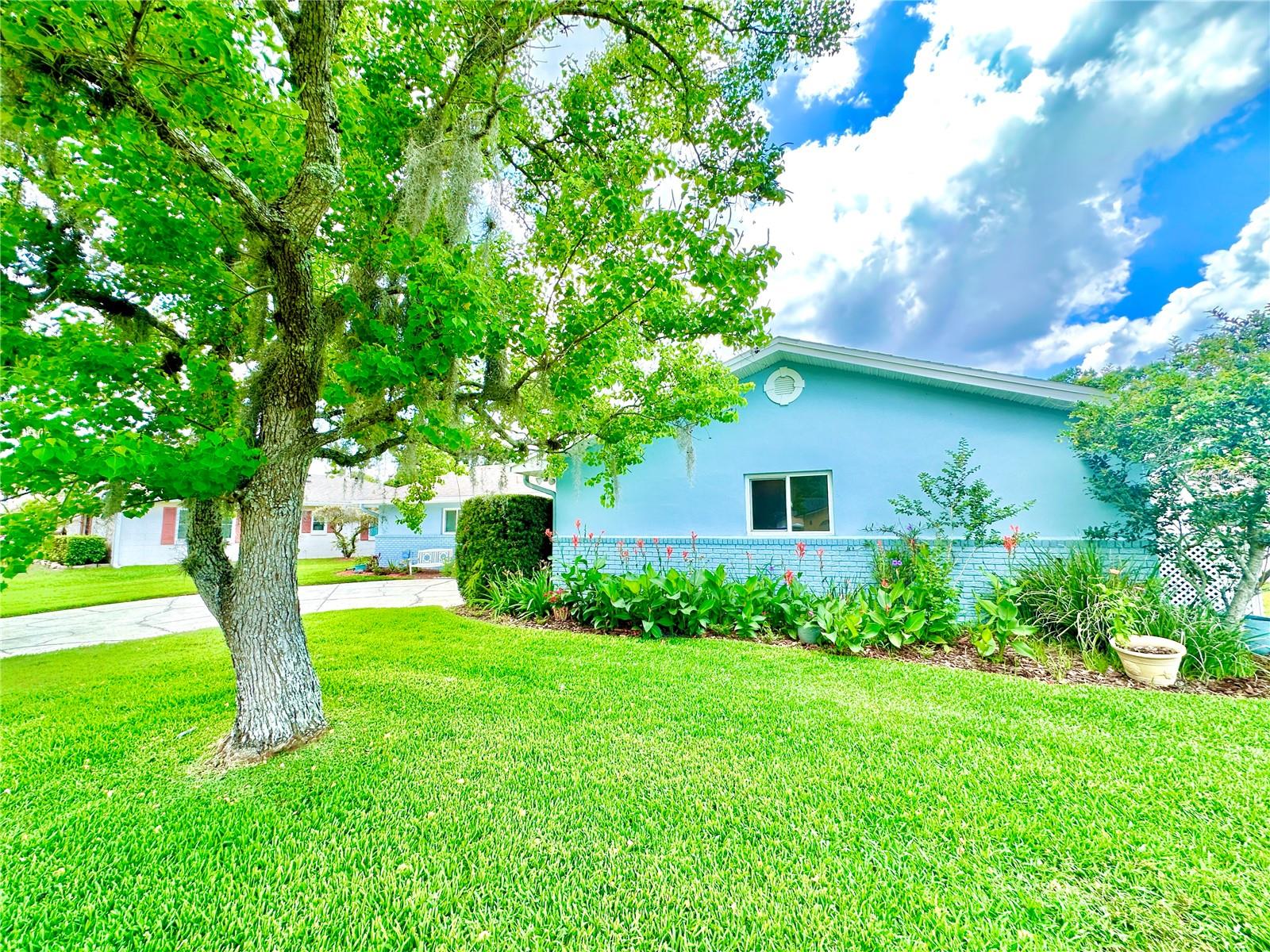 Image 6 of 66 For 460 Deerwood Avenue