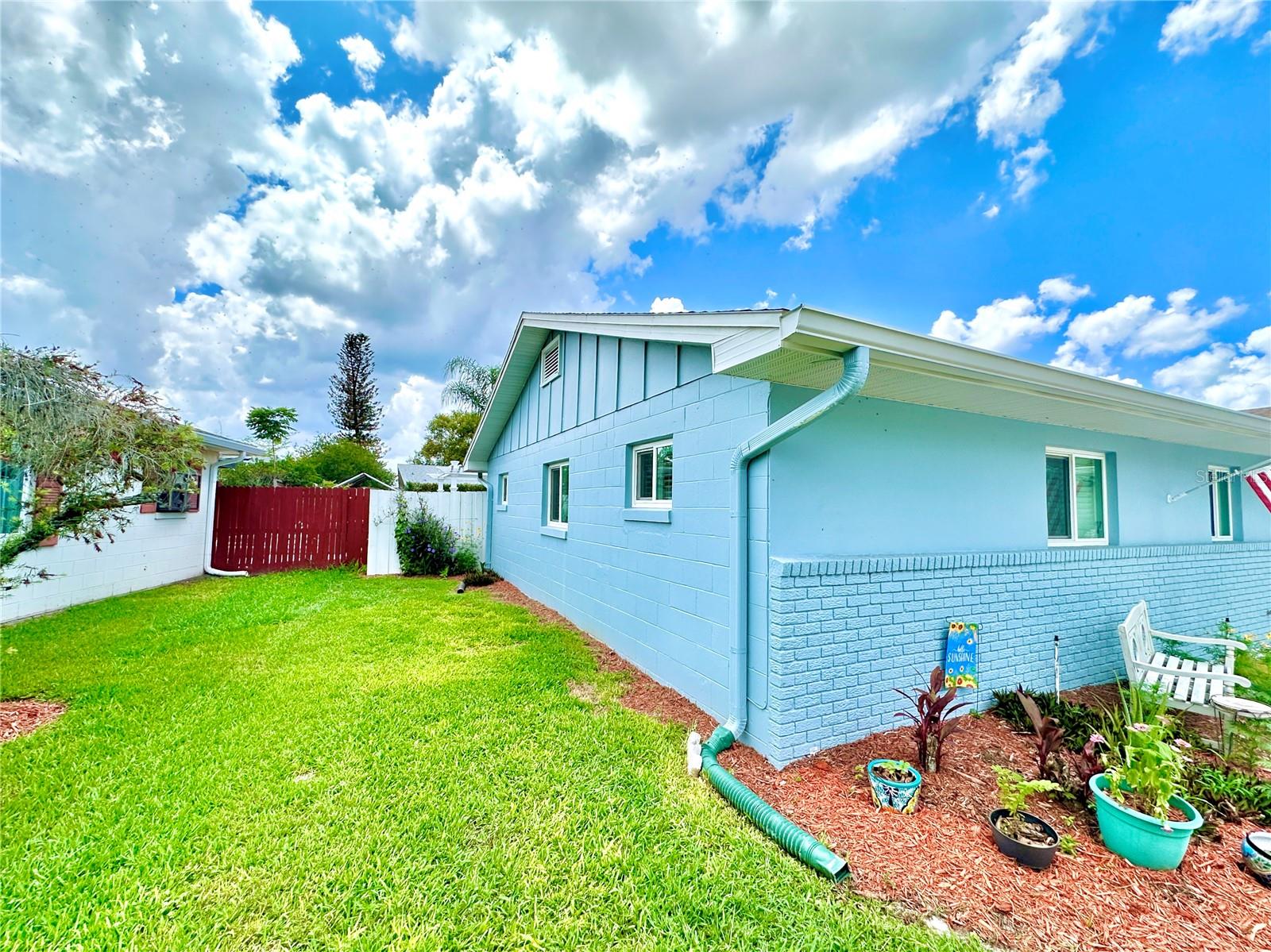 Image 9 of 66 For 460 Deerwood Avenue