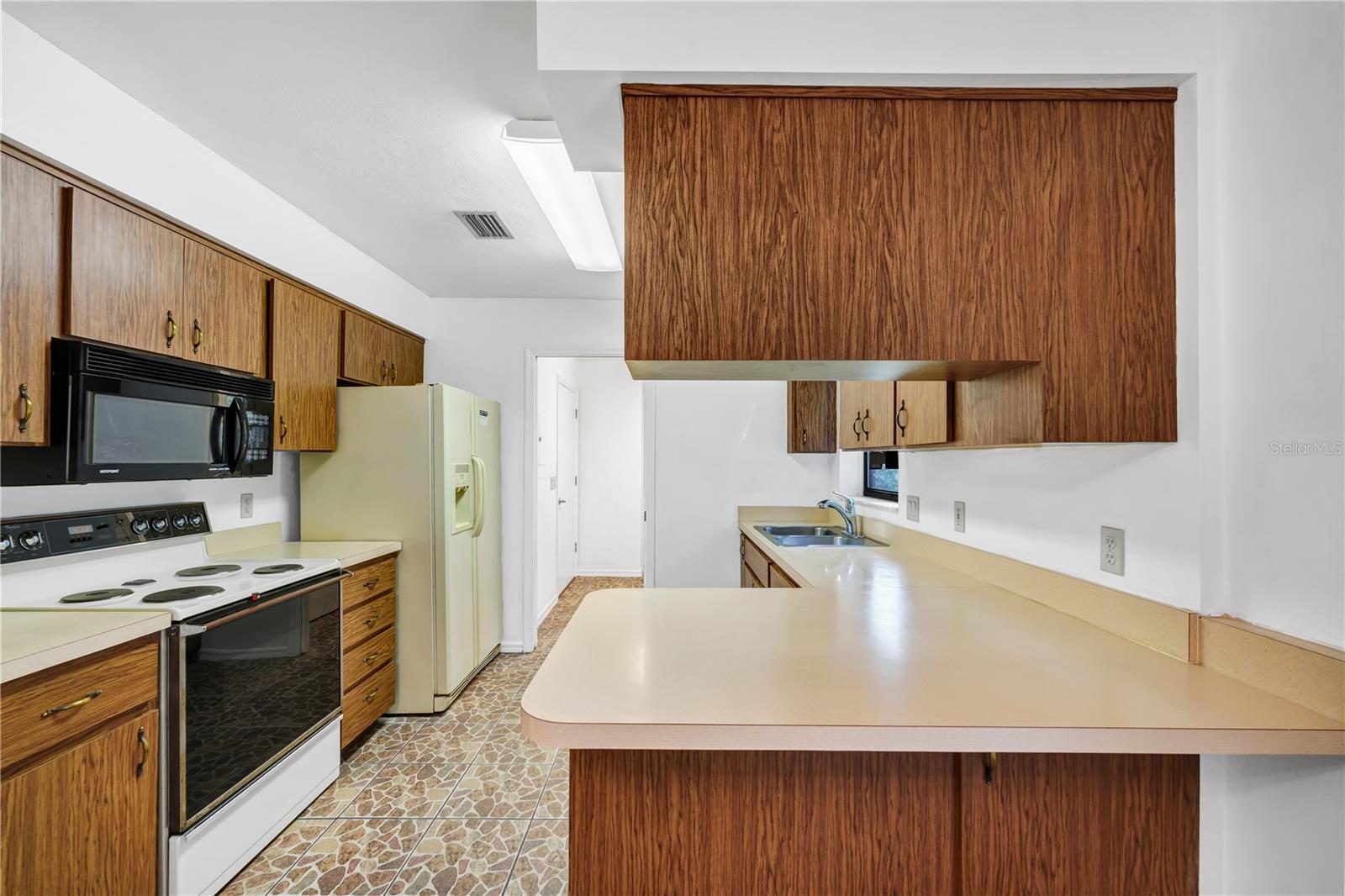 Image 12 of 32 For 5722 81st Terrace
