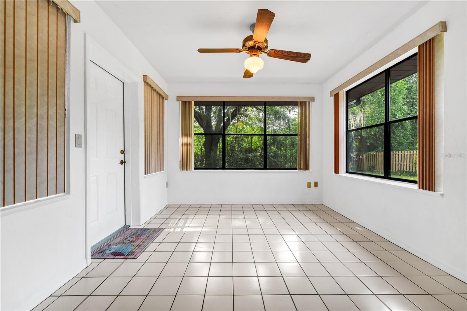 Image 17 of 32 For 5722 81st Terrace