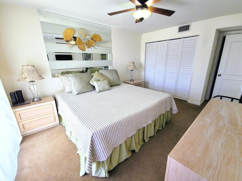 Image 31 of 48 For 106 1st Street E 215