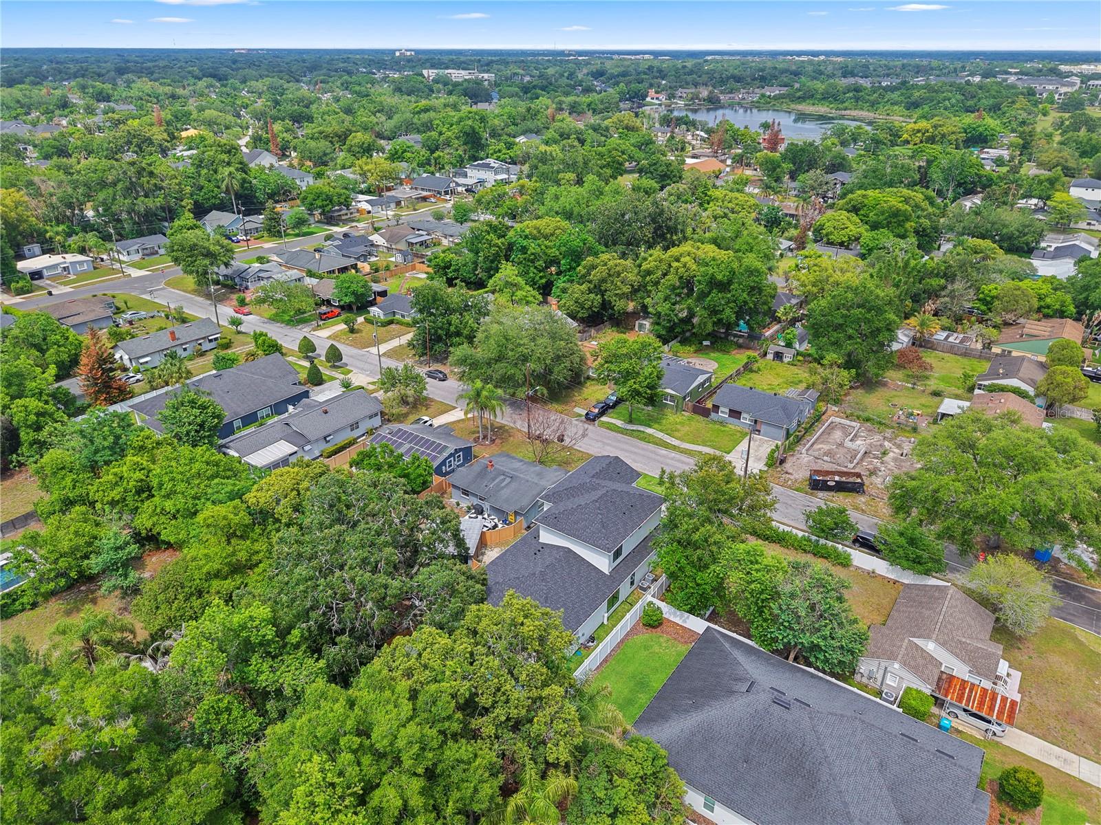 Image 44 of 44 For 1000 Forest Avenue