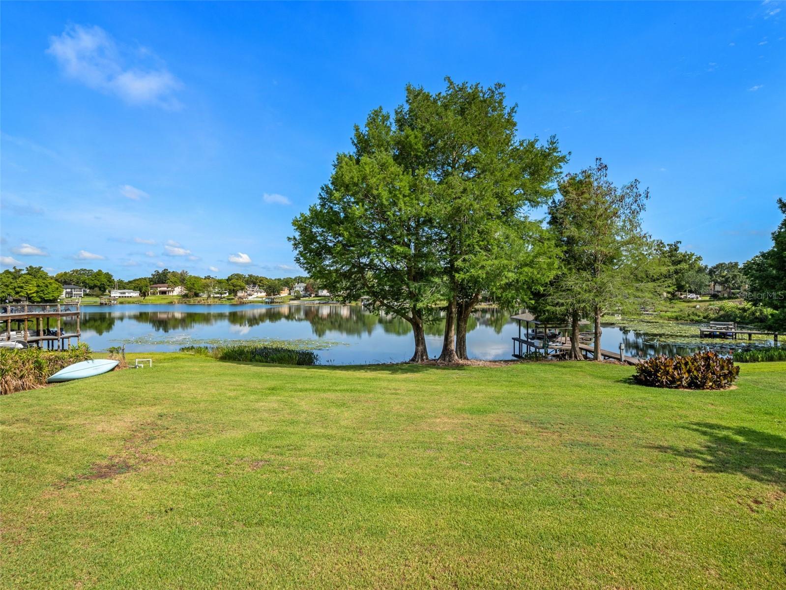 Image 3 of 39 For 517 Derry Down Road