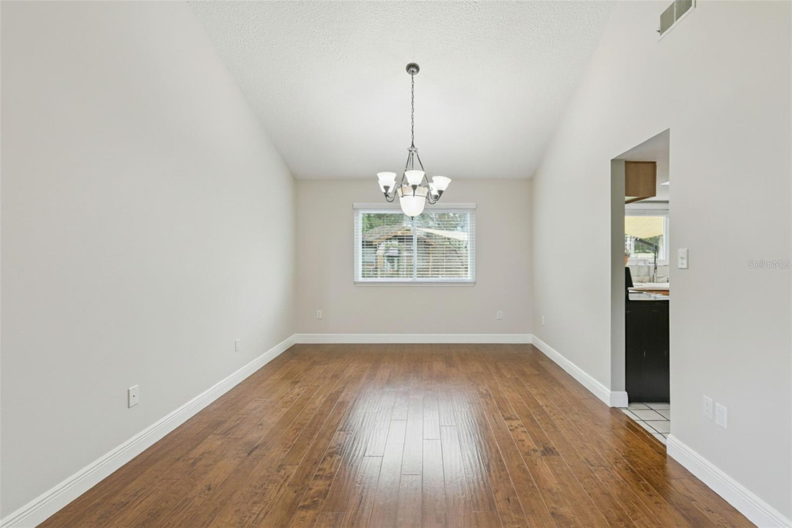 Image 11 of 55 For 8328 Crosswicks Drive