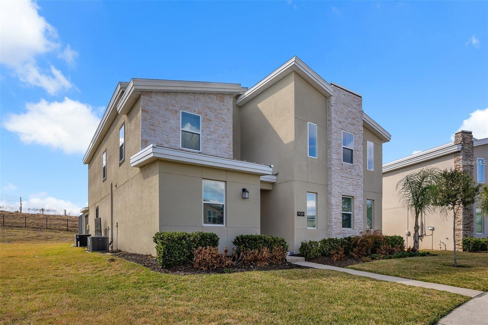 Image 3 of 62 For 9084 Sommerset Hills Drive