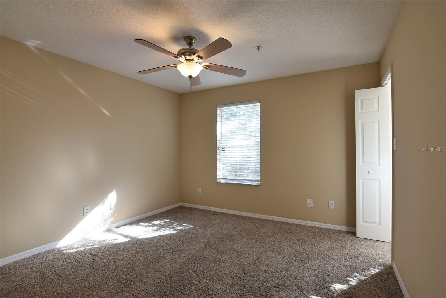 Image 13 of 25 For 1066 Dolphin Drive