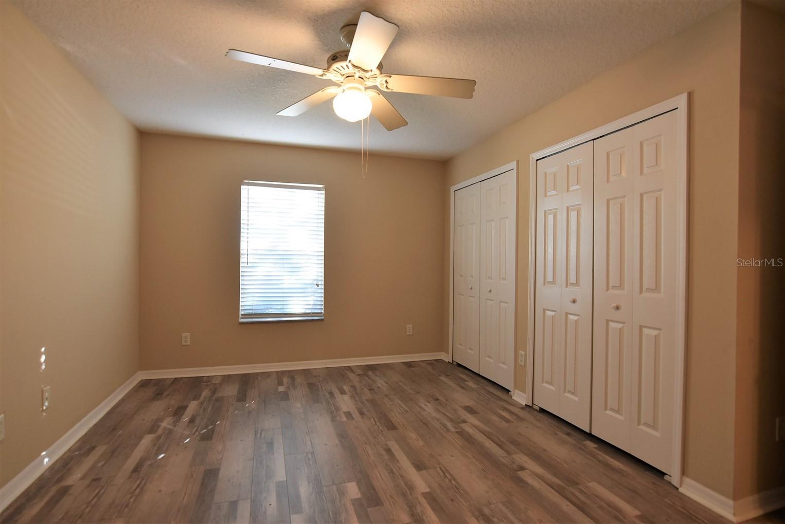 Image 18 of 25 For 1066 Dolphin Drive
