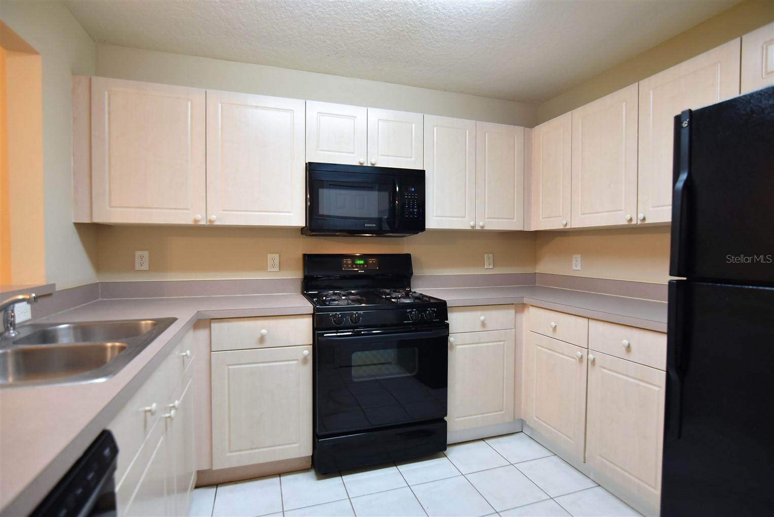 Image 7 of 25 For 1066 Dolphin Drive