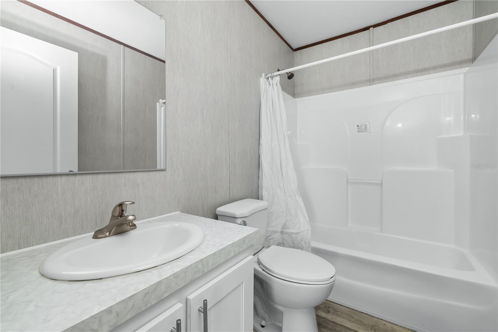 Image 15 of 38 For 25031 Antler Street