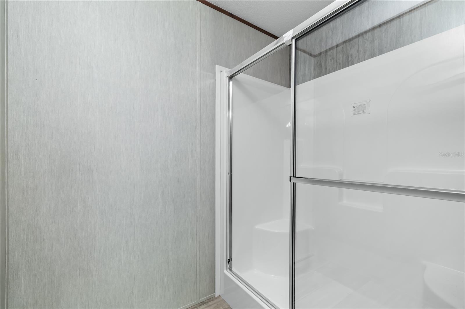 Image 23 of 38 For 25031 Antler Street
